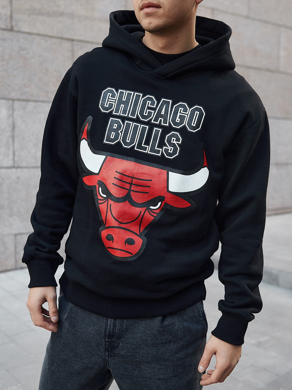 

Худи мужской чёрный с принтом Chicago Bulls ТУР  Черный, Худи мужской чёрный с принтом Chicago Bulls ТУР XL Черный