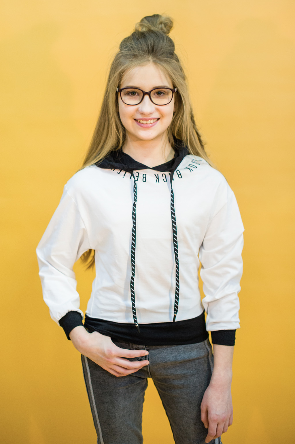 

Худи A-yugi Jeans 140 см Белый (2125000659688)