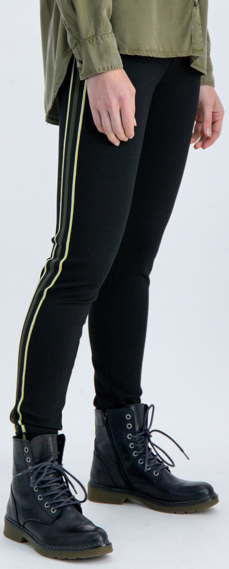 

Леггинсы Garcia Jeans M00111-60 S