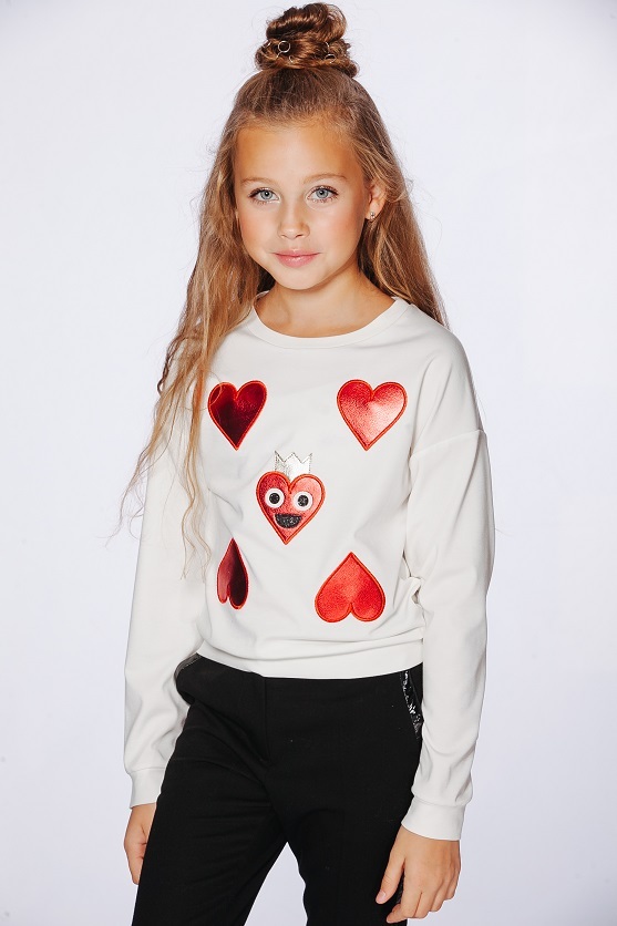 

Джемпер с нашивками "Сердце" Lukas Kids 140 молочный(9370)