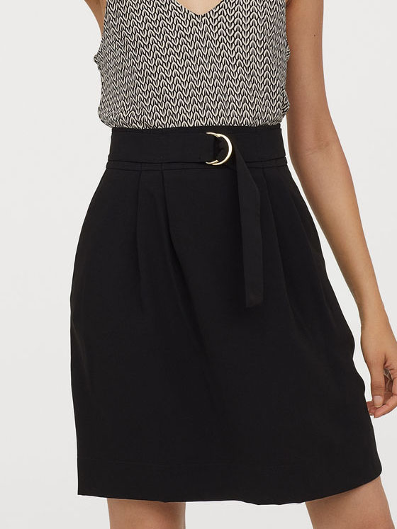 

Юбка H&M 0774148-0  Черная (СА2000001877364, Юбка H&M 0774148-0 34 Черная (СА2000001877364)