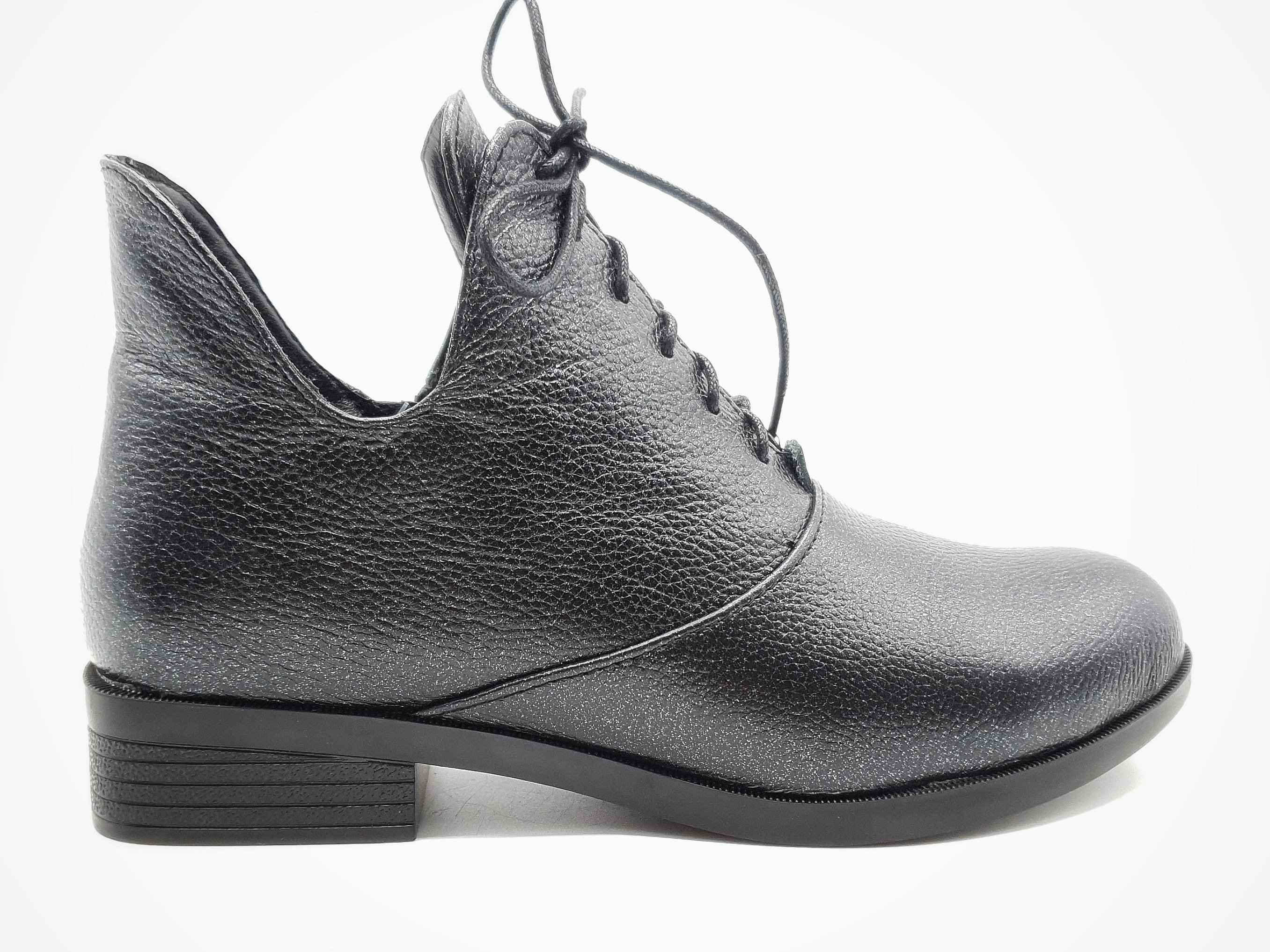 

Жіночі черевики Vlamax сірі шкіряні VL-17-12 25 см 39(р)