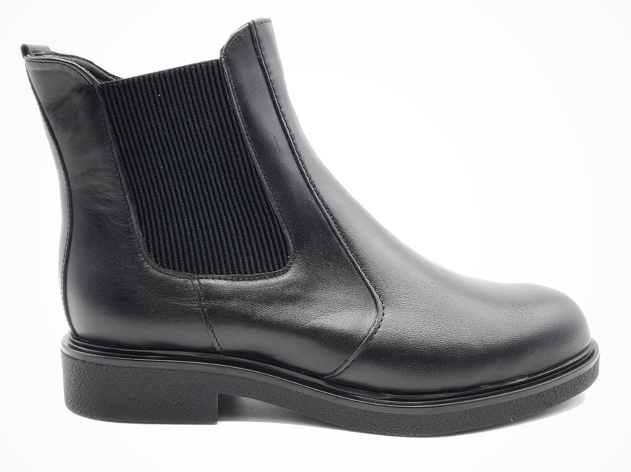 

Жіночі черевики Patterns зимові чорні шкіряні P-11-2 26 см 40(р)