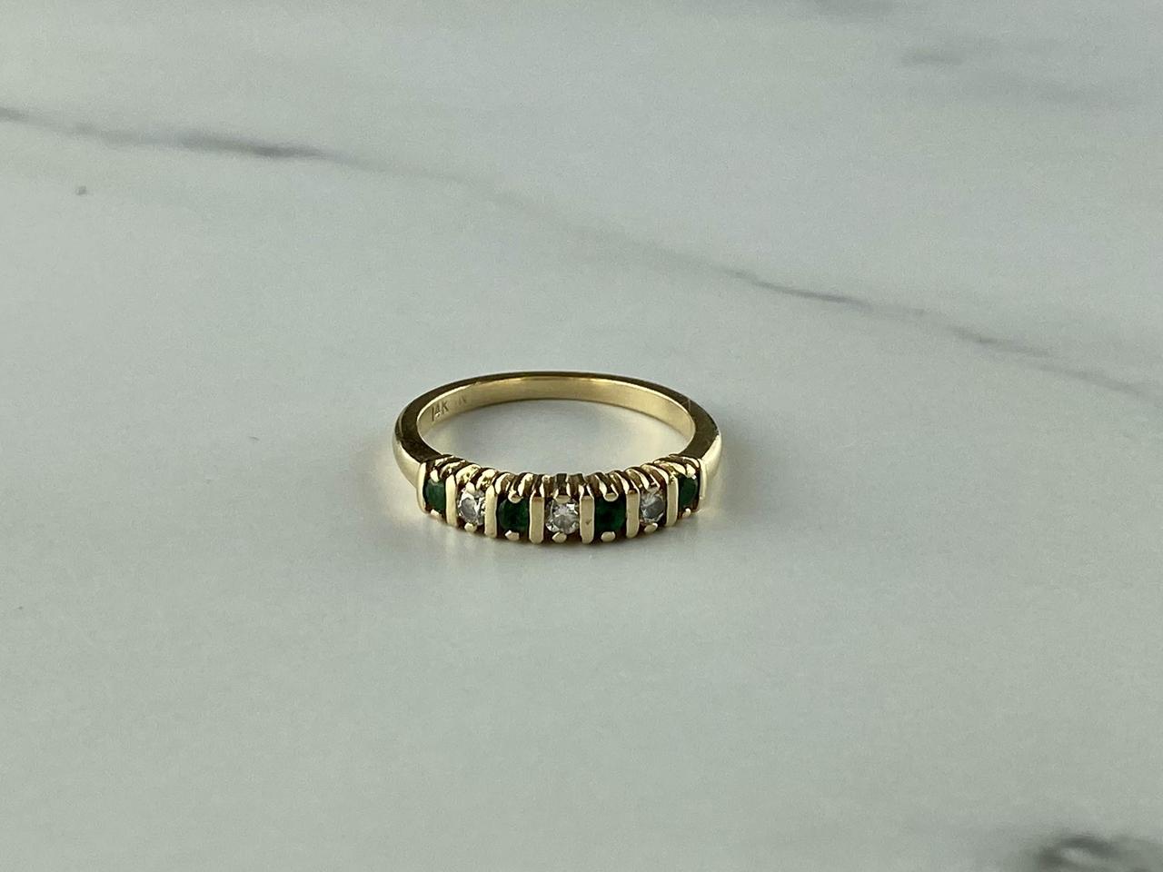 

Золотое Кольцо С Изумрудом И Топазом Sky Jewelry 0876 16 Размер
