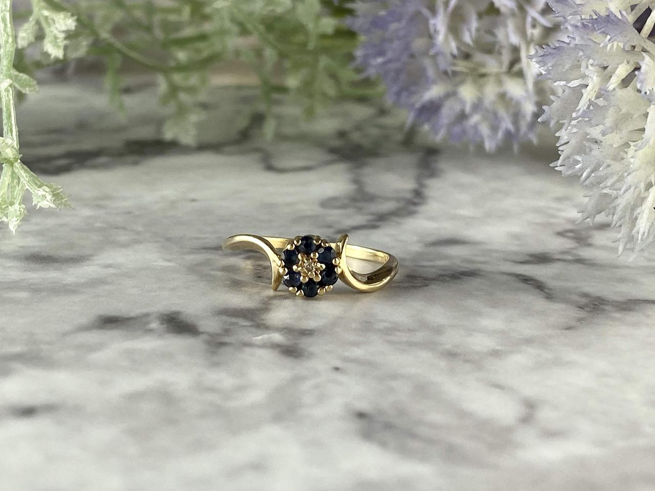 

Золотое Кольцо С Сапфирами И Бриллиантом Sky Jewelry 0008888 18 Размер