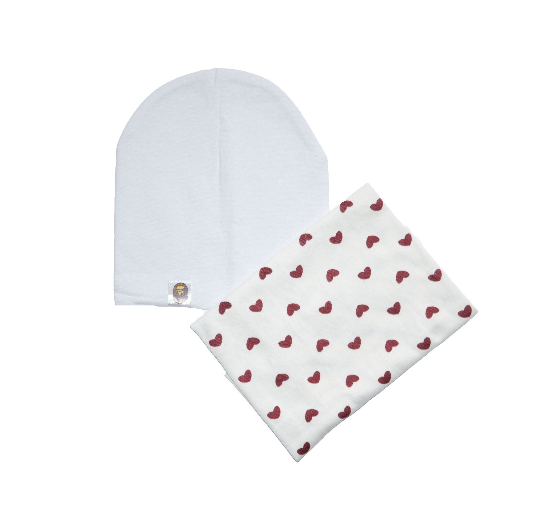 

Комплект Sweet Hats шапка и шарф-хомут сердечки белый 54 см (НУБ-01-459)
