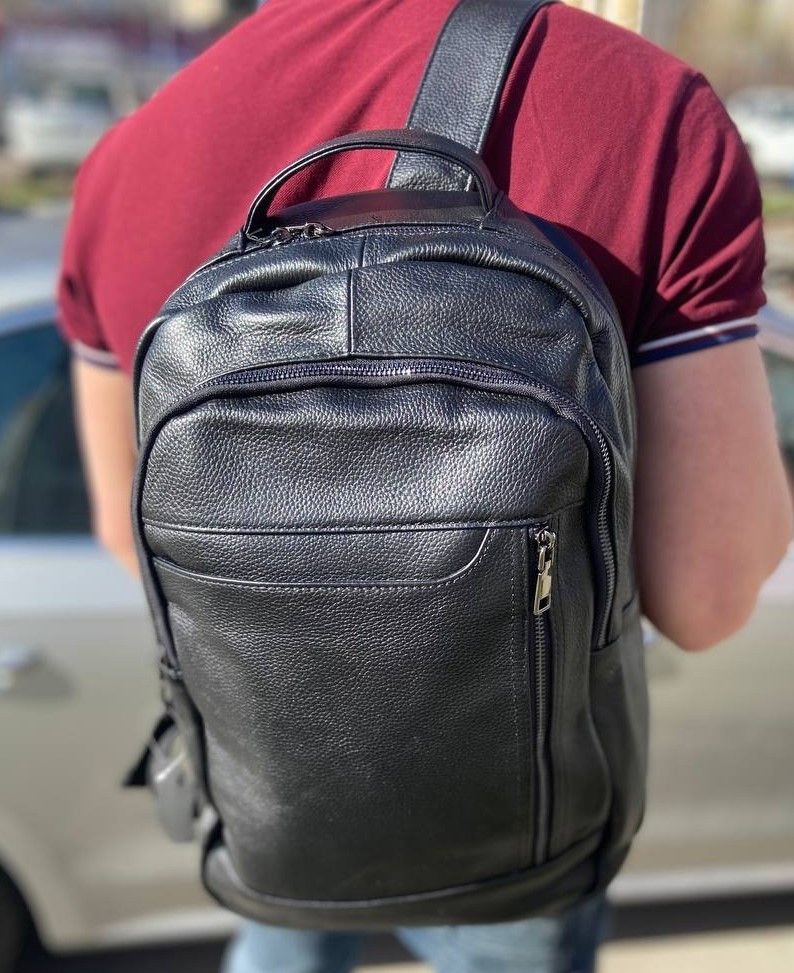 

Мужской кожаный рюкзак Tiding Bag Черный 28 х 30 х 10 см B2-253A