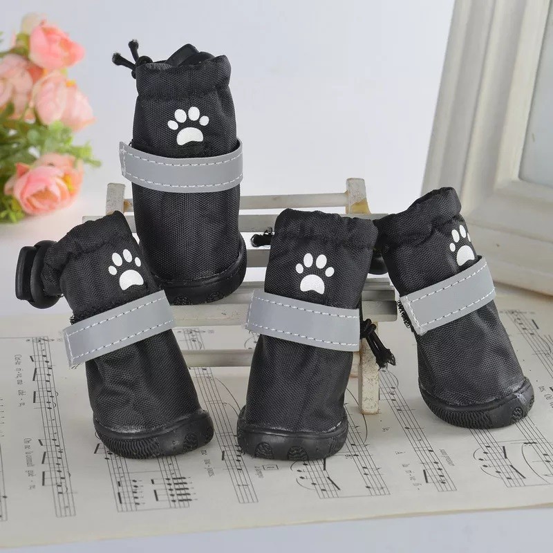 

Обувь для собак DogClub Splat 3" (3,3*3,8см) Black