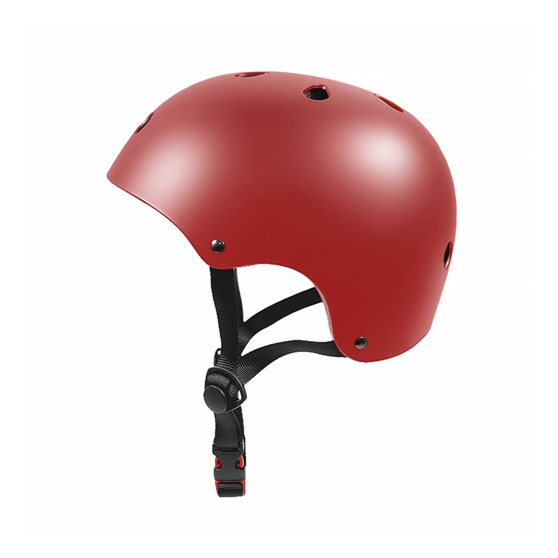 

Защитный шлем для катания на роликовых коньках скейтборде Helmet T-005 Red S