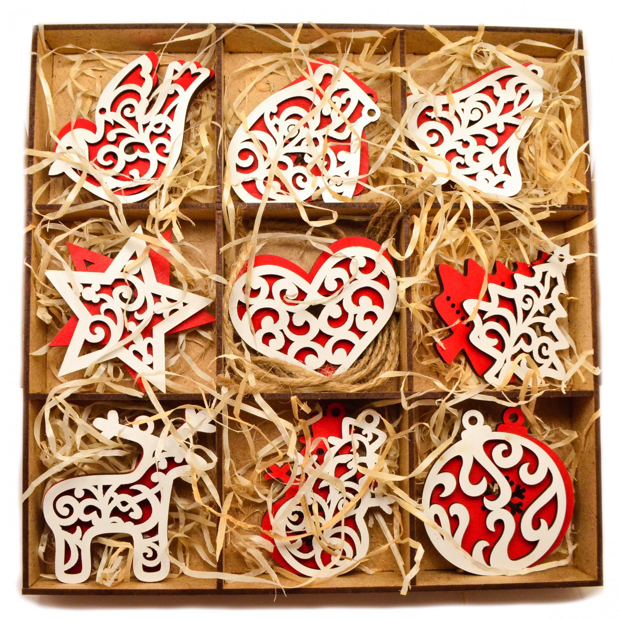 

Подарочный Мега-Набор Ёлочных Игрушек 18 шт в Коробке Ячейками Красно-Белые Деревянные Новогодние Украшения