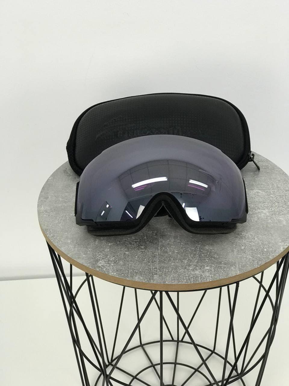 

Горнолыжная маска Outdoor Master Ski Goggles PRO Black Линза Rose S3 VLT черная 662