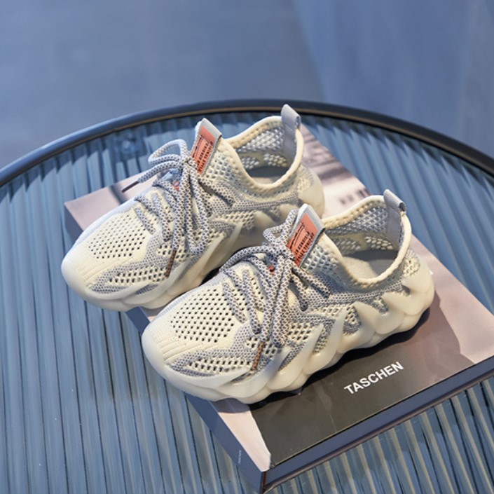

Кроссовки детские текстильные в сеточку Baby 27 17см Бежевый (16787)