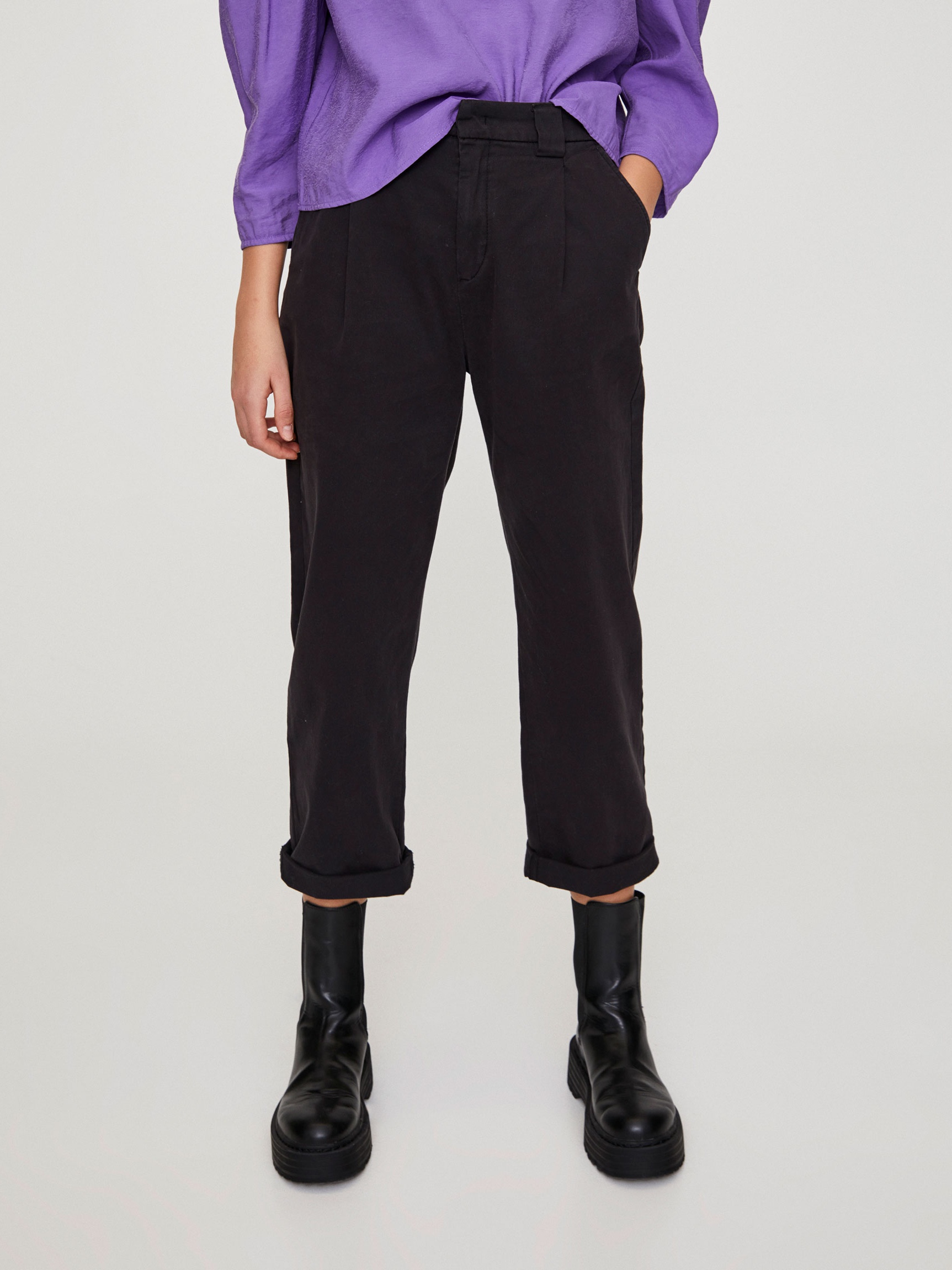 

Брюки Pull & Bear 5670/302/800  Черные, Брюки Pull & Bear 5670/302/800 38 Черные