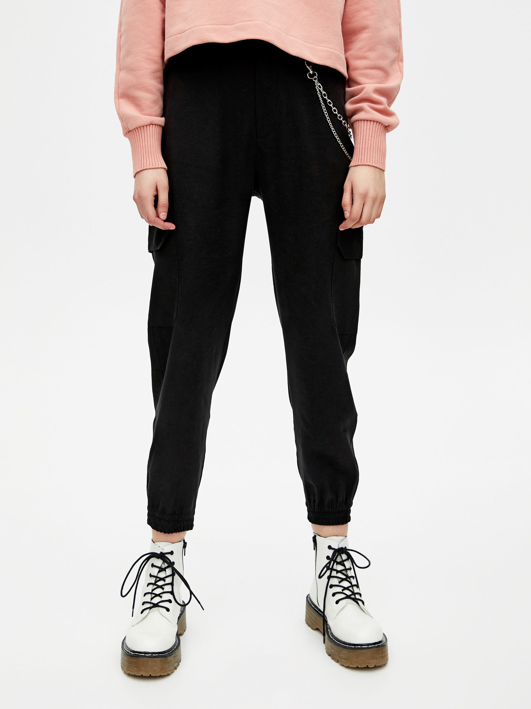 

Брюки Pull & Bear 5678/342/800  Черные, Брюки Pull & Bear 5678/342/800 L Черные