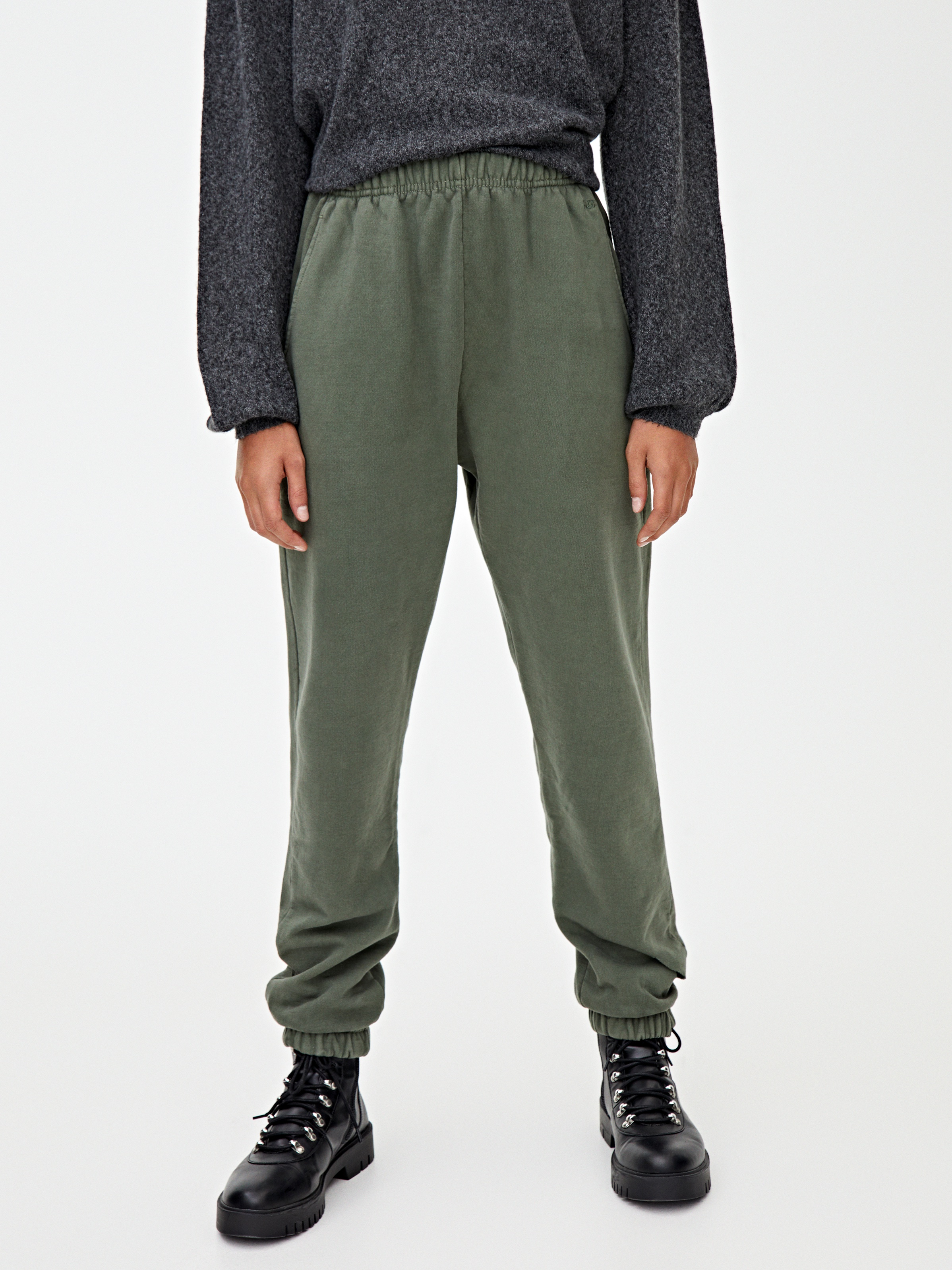 

Спортивные штаны Pull & Bear 9670/336/507 L Хаки
