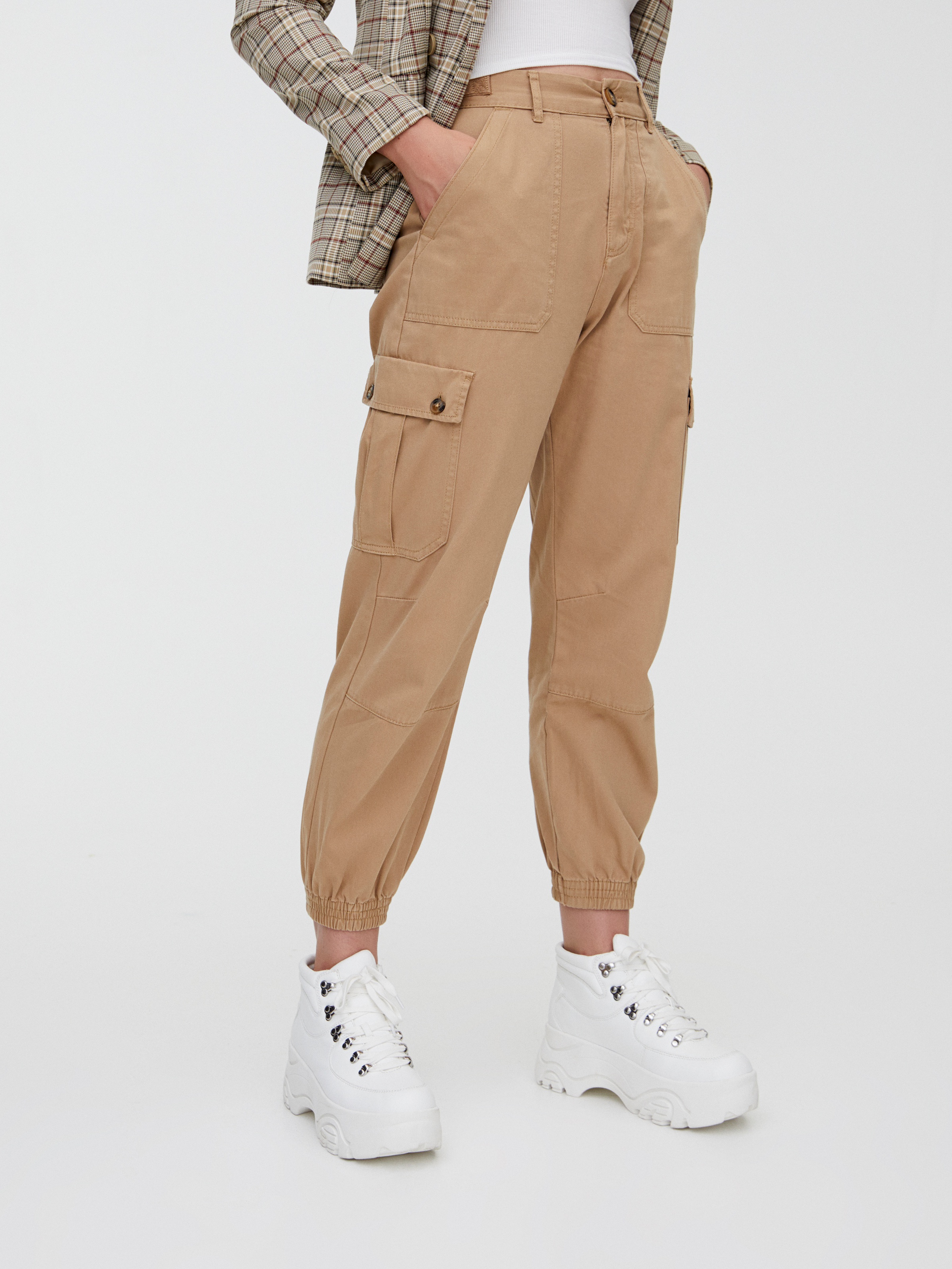 

Брюки Pull & Bear 9671/315/806  Горчичные, Брюки Pull & Bear 9671/315/806 32 Горчичные