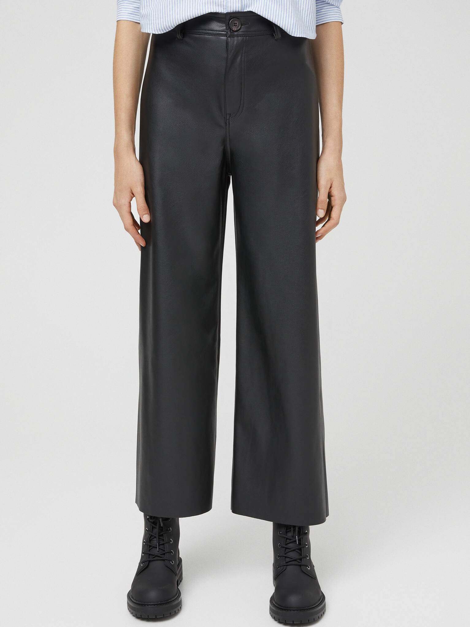 

Брюки Pull & Bear 9672/329/800 36 Черные