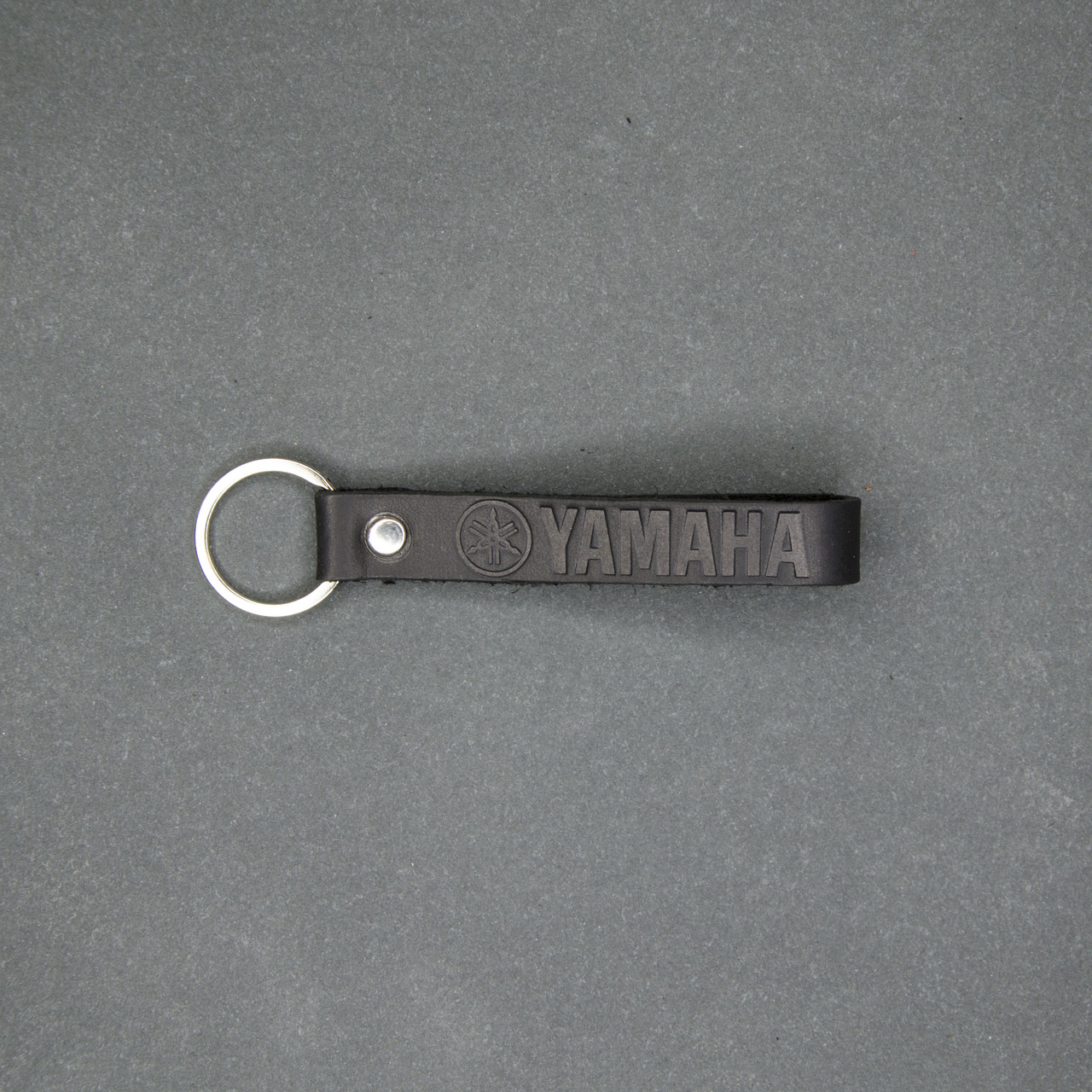

Кожаный брелок Ridl Yamaha черный