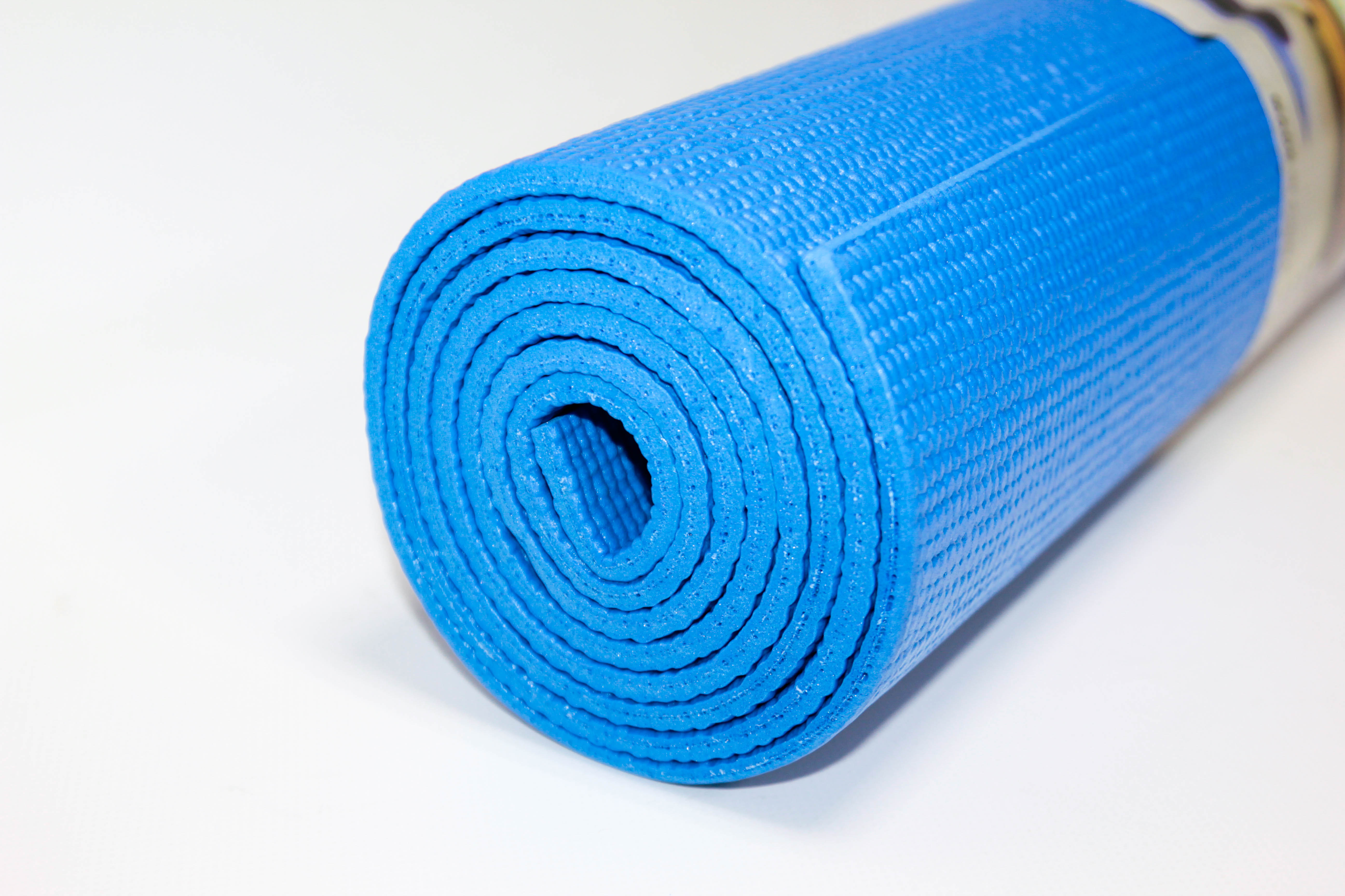 

Коврик для йоги и фитнеса LifeSport Yoga Mat 173x61cm 4mm PVC (single layer) - синий