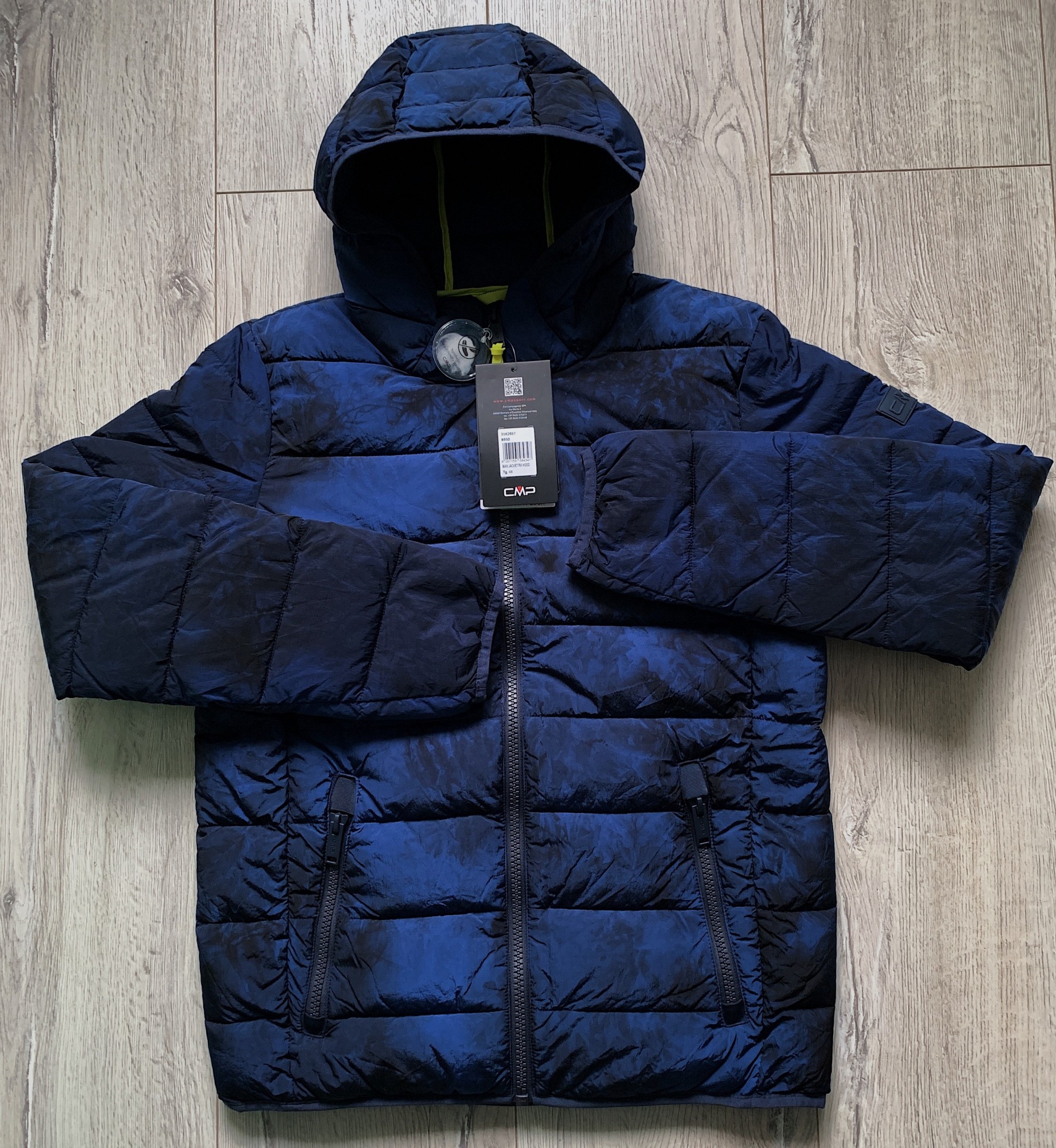 

Мужской пуховик CMP MAN JACKET FIX HOOD 31K2657-N950  (L) синий, Мужской пуховик CMP MAN JACKET FIX HOOD 31K2657-N950 50 (L) синий