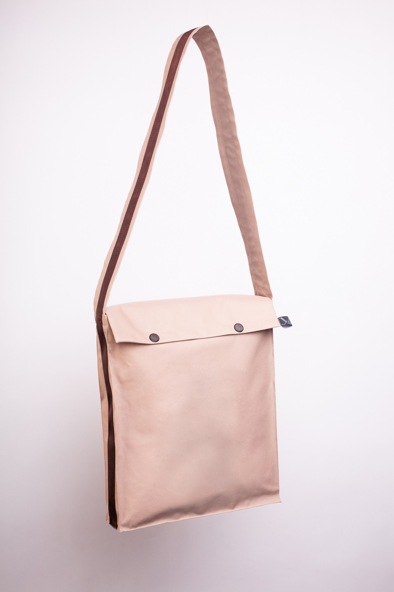 

Cумка KS.SHOP Почтальонка 35x42x8 см с подкладкой ручка 122 см Оксфорд ПВХ светло-бежевая SS-00061