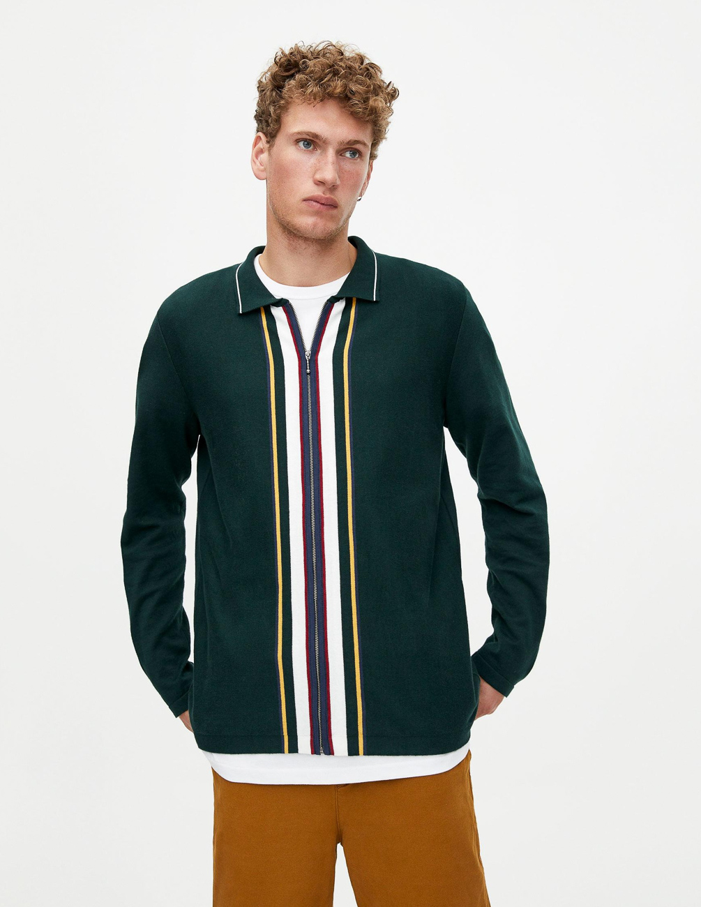 

Кофта PULL & BEAR М0116198 (5558/519/501) цвет зеленый, Кофта PULL & BEAR М0116198 (5558/519/501) цвет зеленый L