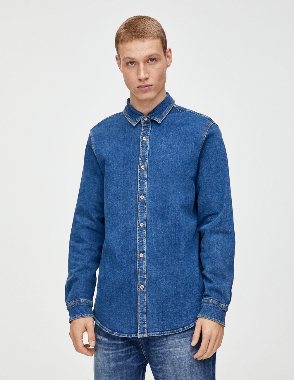 

Рубашка д/р PULL & BEAR М0116127 (9474/545/407) цвет синий, Рубашка д/р PULL & BEAR М0116127 (9474/545/407) цвет синий L