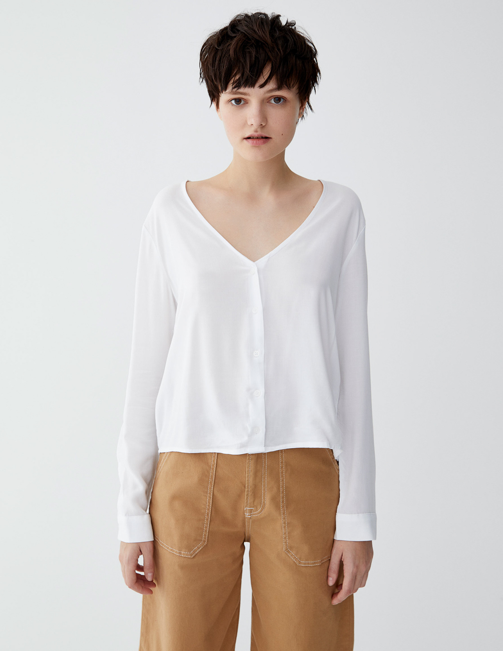 

Блуза PULL & BEAR Ж1078120 (9471/375/805) цвет белый, Блуза PULL & BEAR Ж1078120 (9471/375/805) цвет белый M
