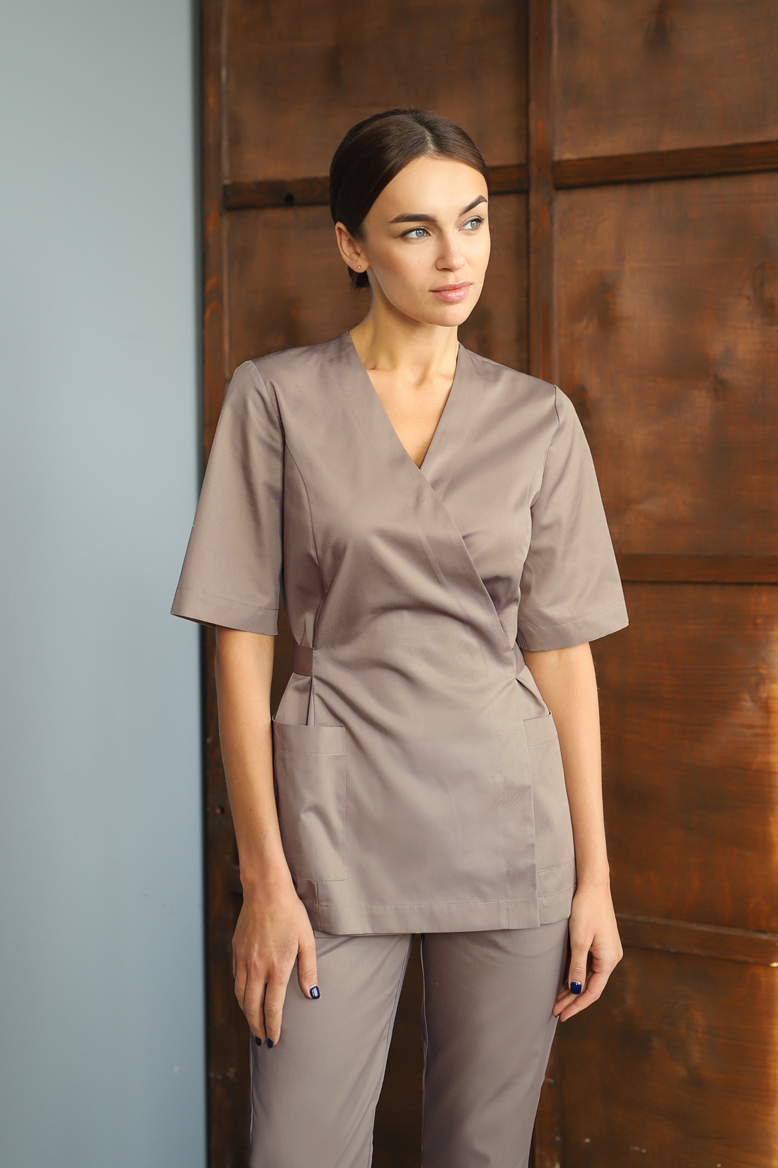 костюм цвет мокко. стильные летние платья италия мокко. платье мокко. цвет мокко одежда.