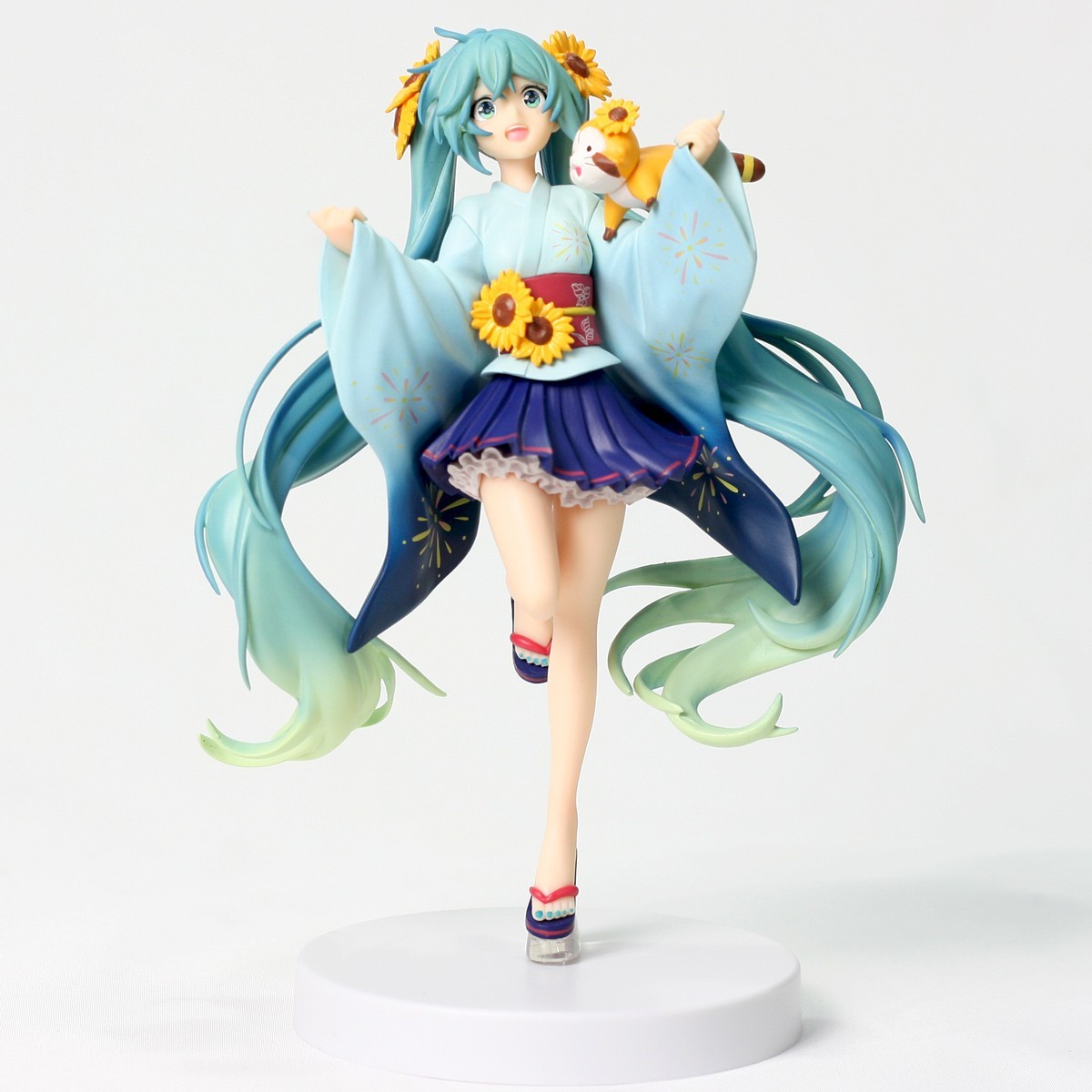 

Коллекционная аниме-фигурка Furyu - Miku, Summer Festival оригинальная аниме-фигурка, 17 см