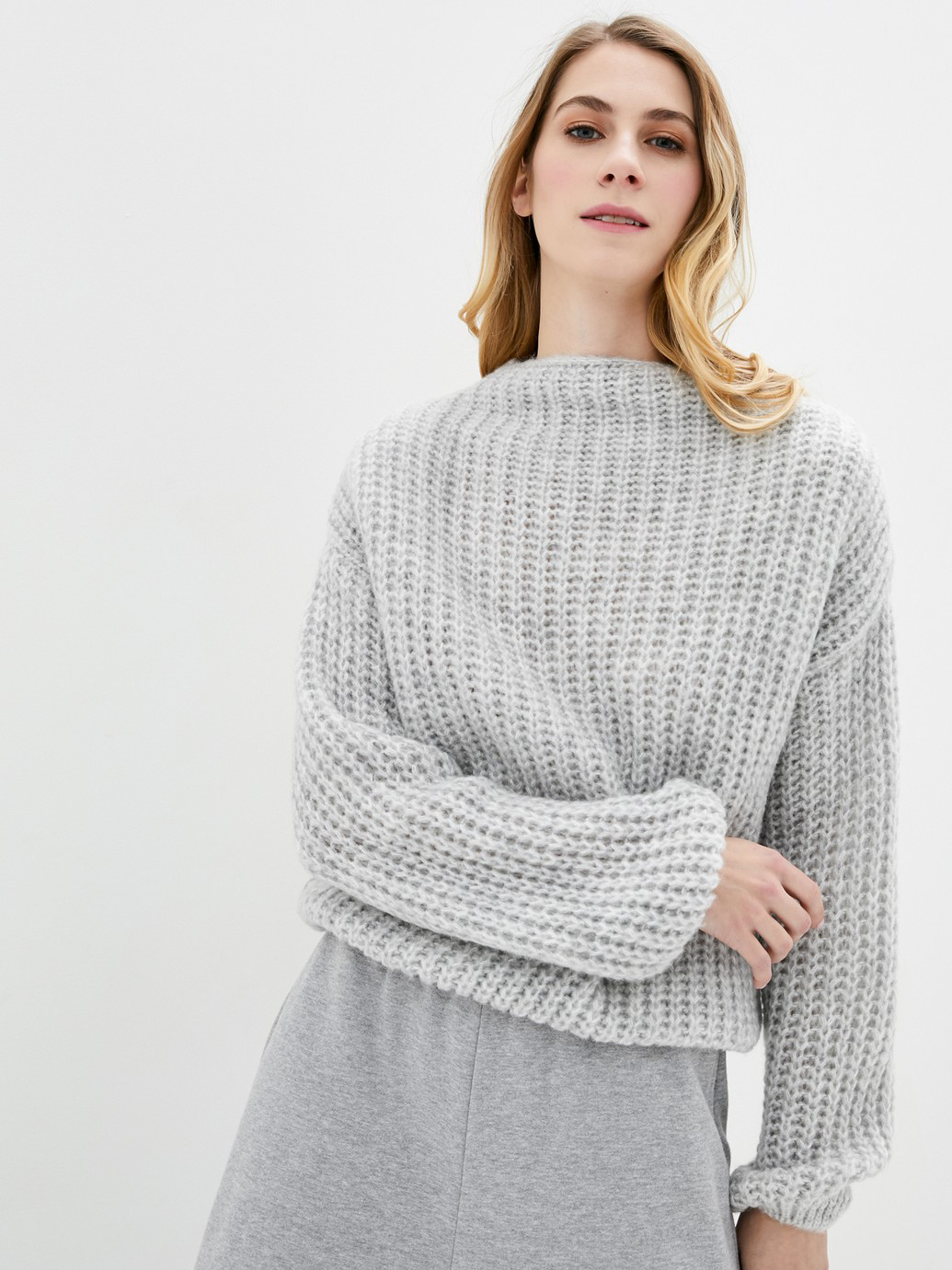 

Свитер Sewel JW754190000 Oversize Светло-серый