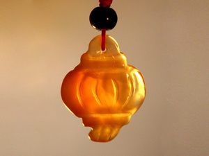 

Амулет кулон из сердолика Фонарь Semantic Jewelry 3.0 x 2.0 x 0.5 см