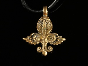 

Амулет кулон Змей Готланда - сила Успеха Semantic Jewelry 2.5 x 2.5 x 0.5 см