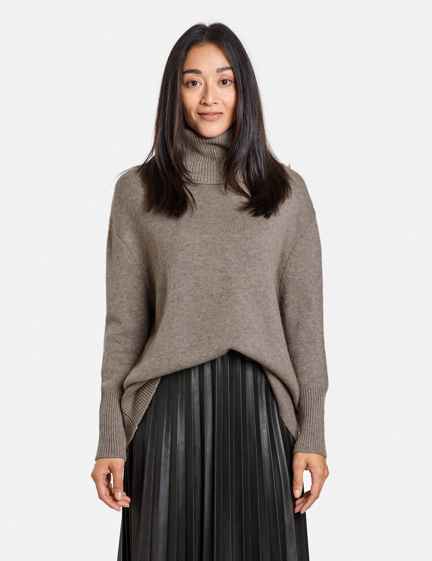 

Свитер Gerry Weber  Светло-коричневый 570585.44712, Свитер Gerry Weber 36 Светло-коричневый 570585.44712