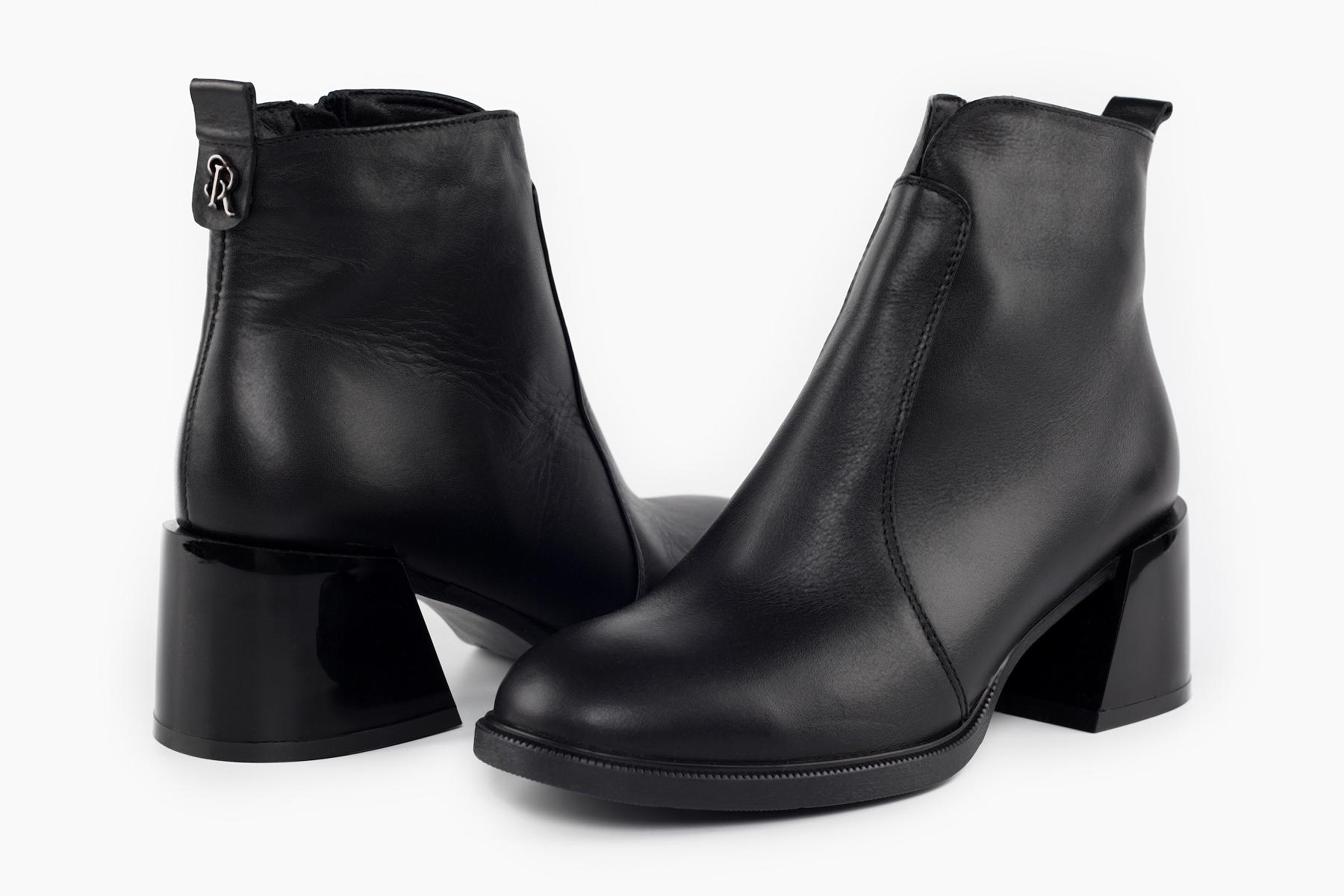 

Черевики Gloria жіночі 33088-2BLACK 37 Чорний
