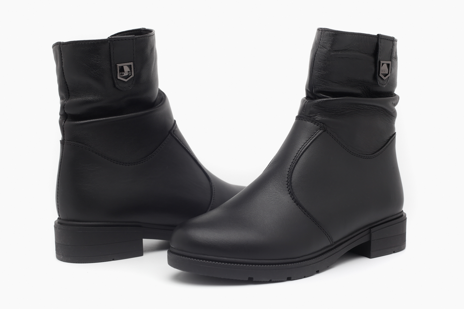 

Черевики 43146-2BLACK 38 Чорний