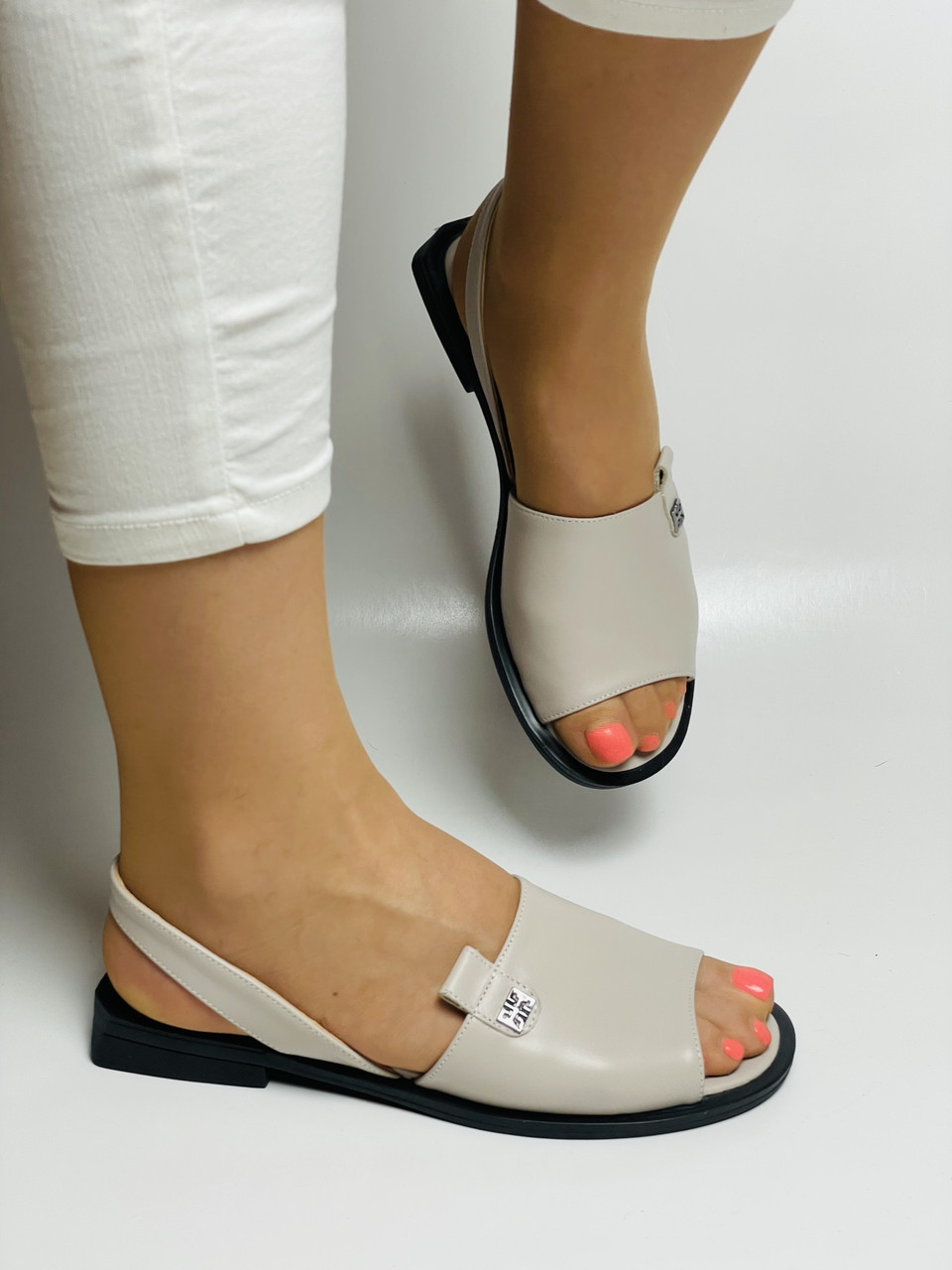 

Женские босоножки Evromoda 37 Визон 2609