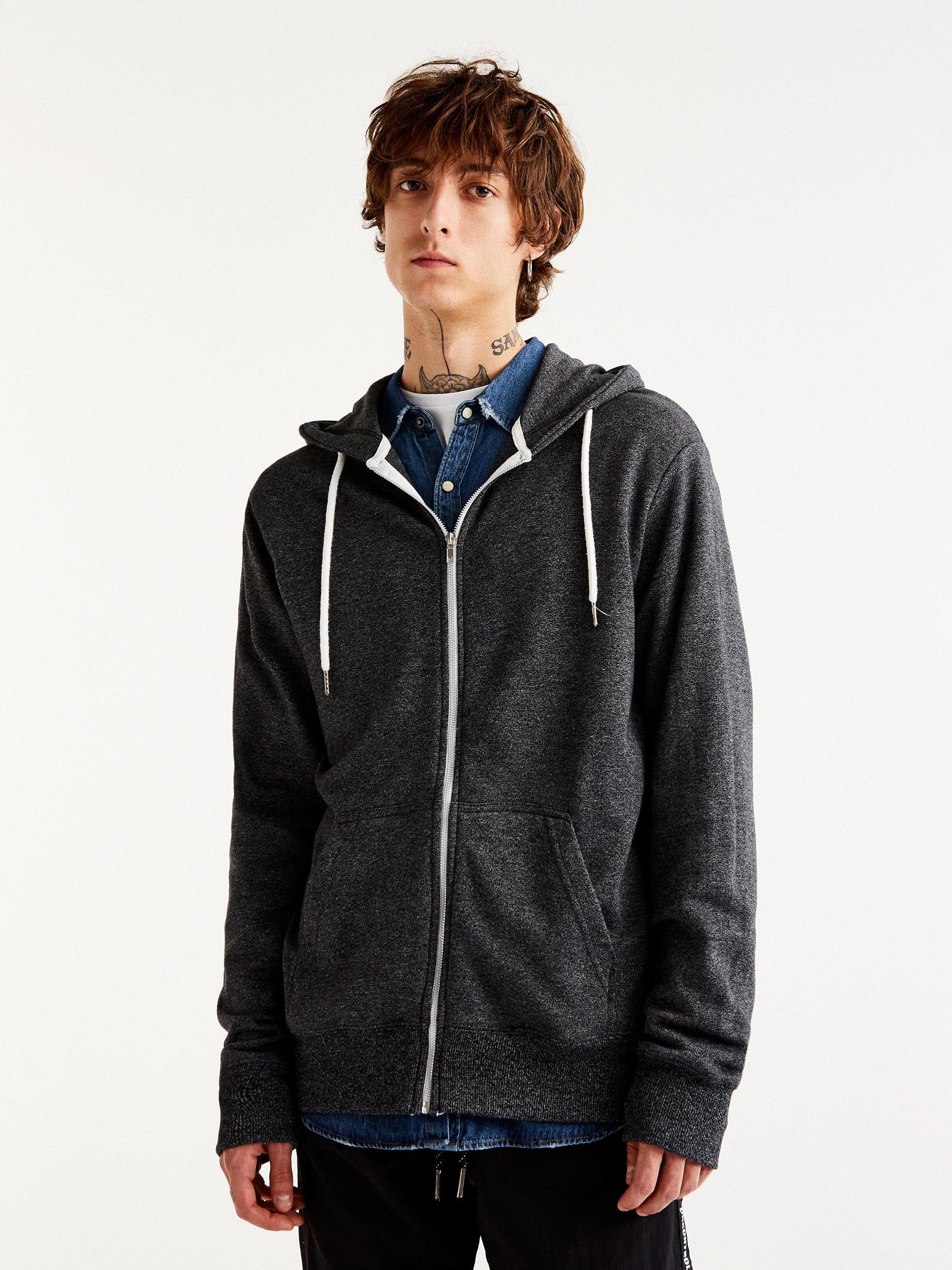 

Толстовка Pull & Bear XAZ295084NLVO M Темно-серая