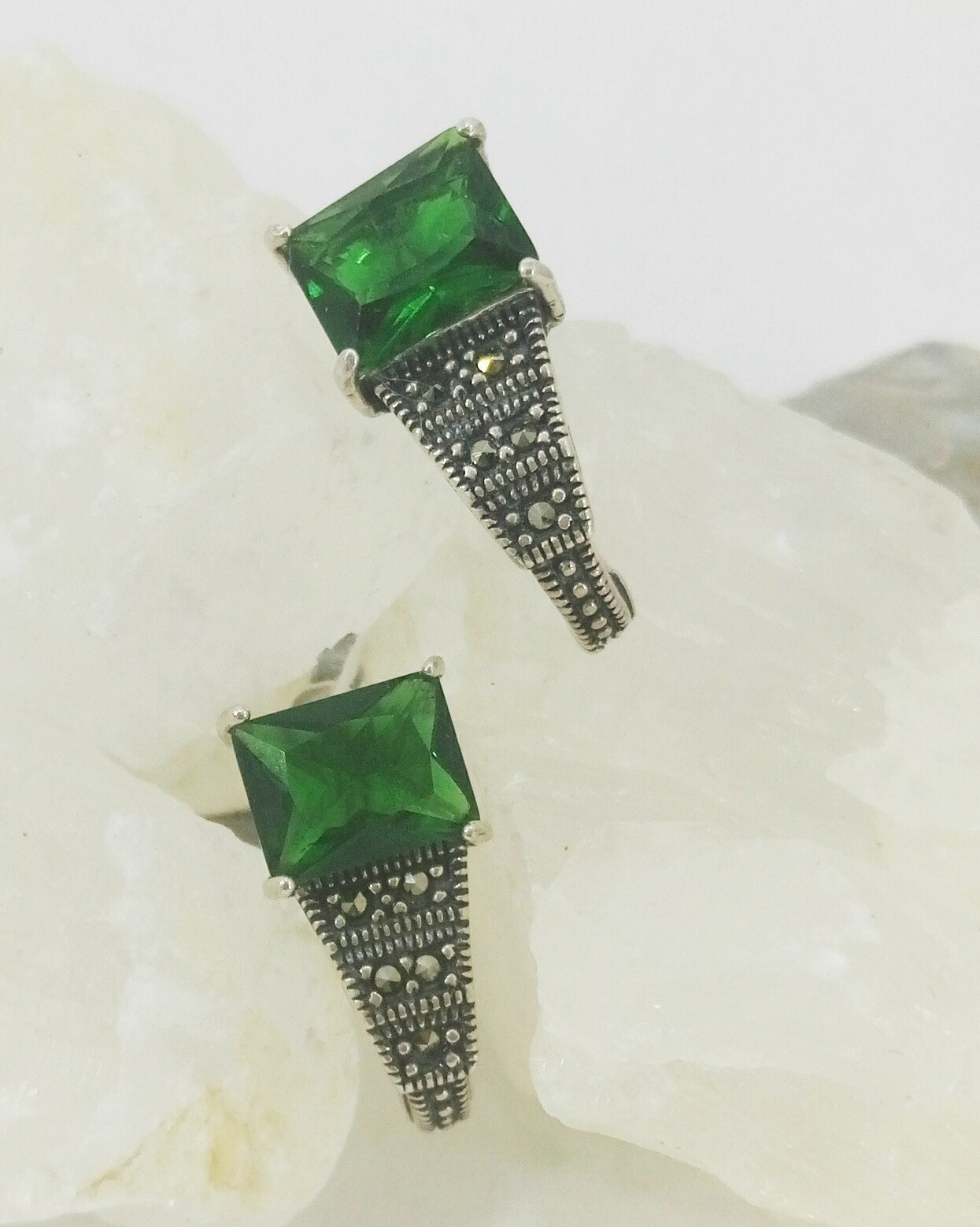 

Серьги из серебра с капельным серебром и куб. циркониями