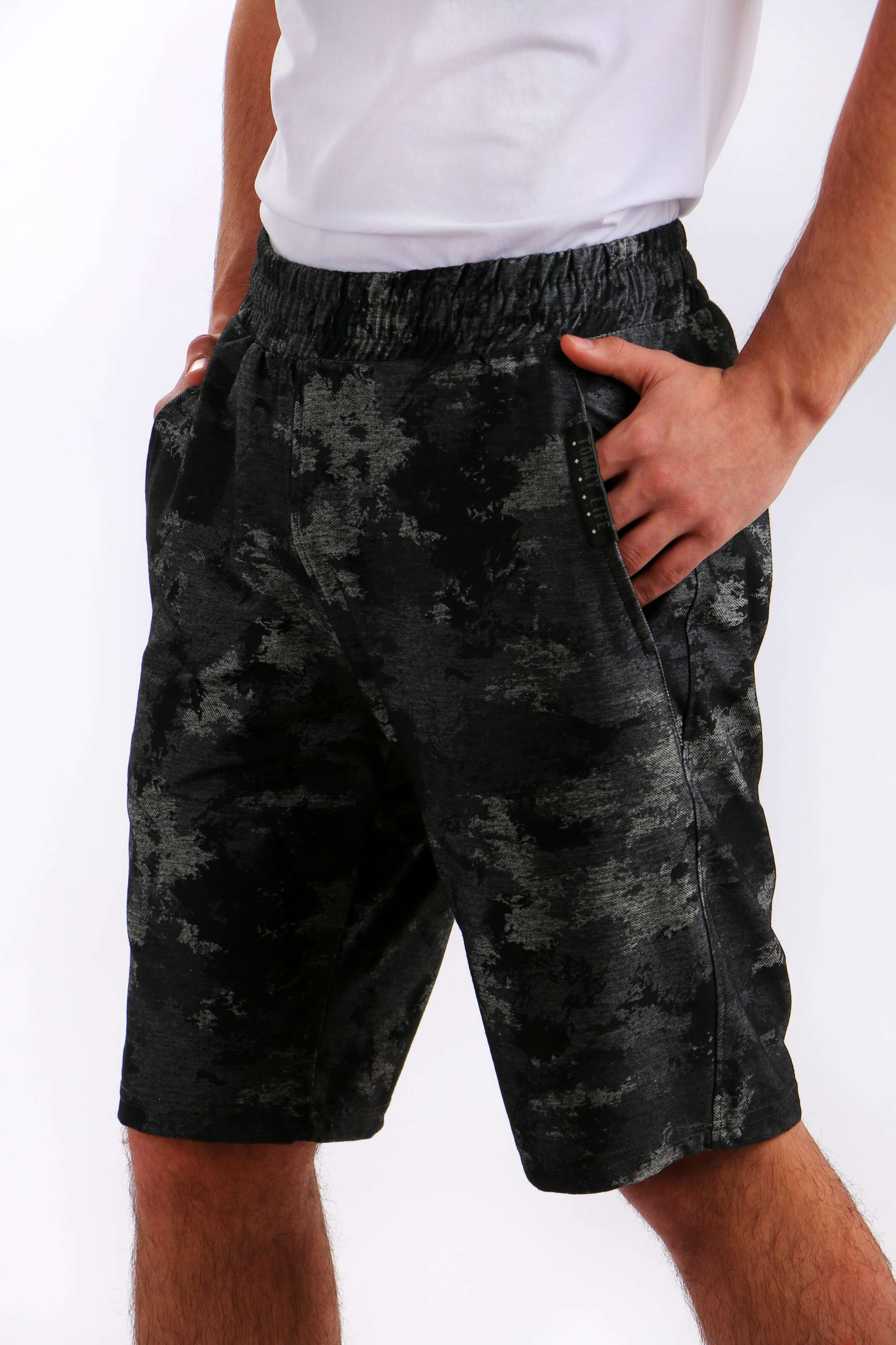 

Шорти TOMMY life 81198  Чорний, Шорти TOMMY life 81198 XL Чорний