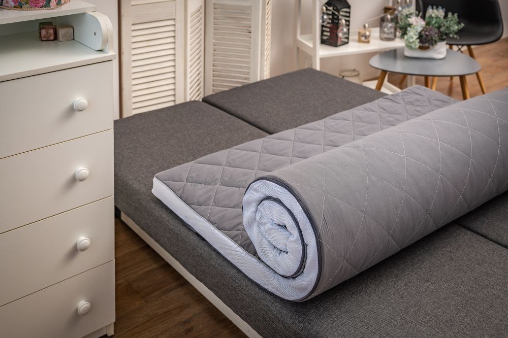 

Тонкий матрас Family Sleep Rain 180х200 см