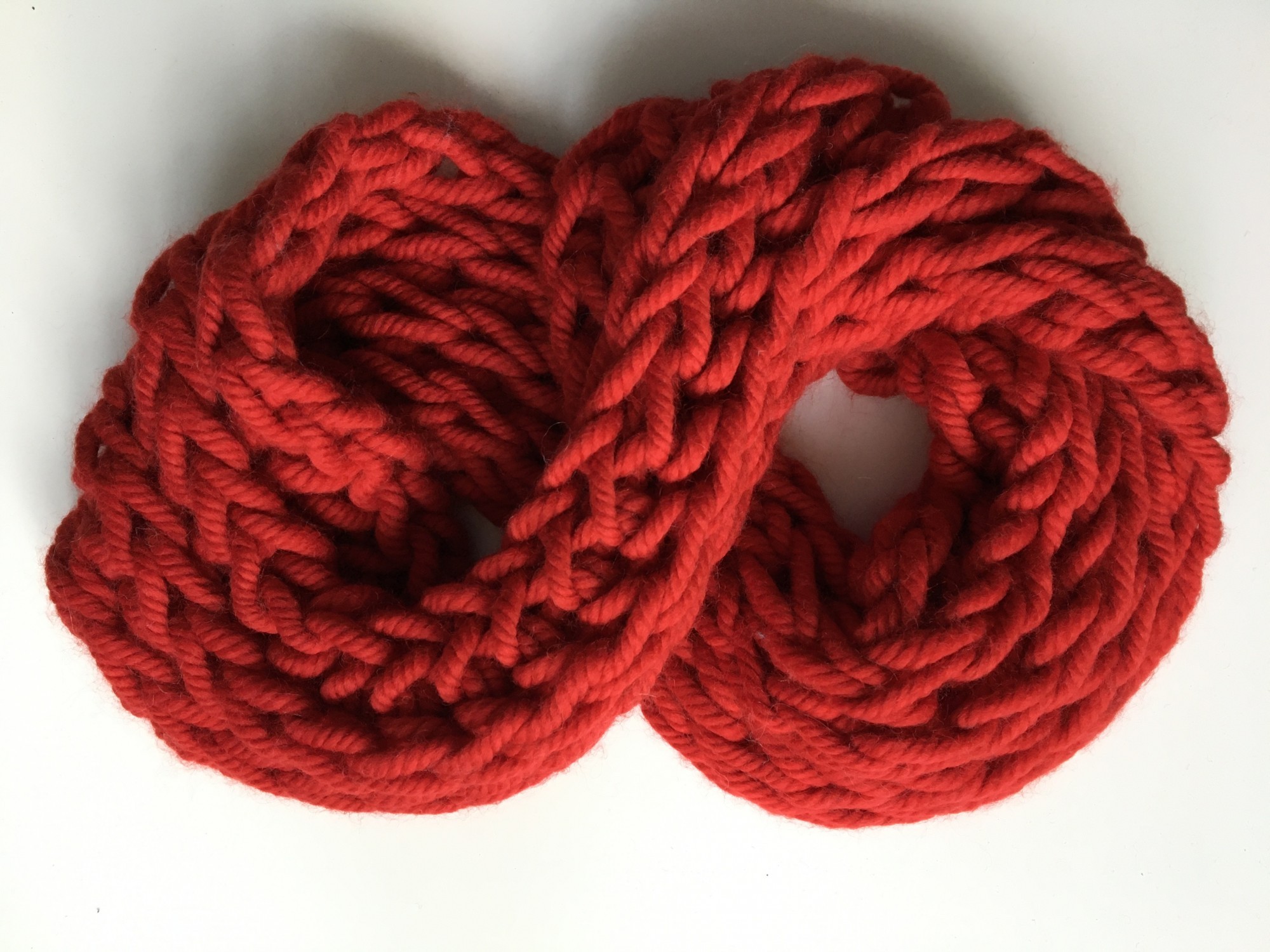 

Снуд вязанный толстая пряжа PureWool Zefir Красный ZR11175SW