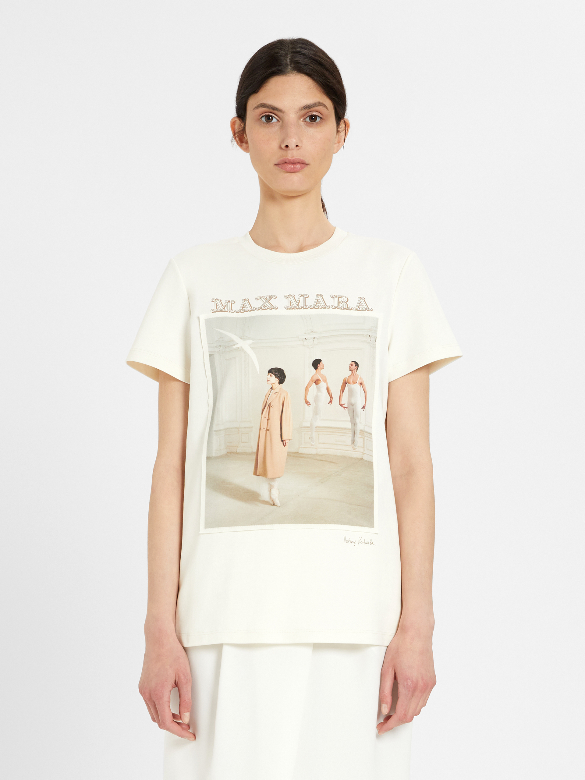 

Футболка MaxMara  Белая 19461219600, Футболка MaxMara XS Белая 19461219600