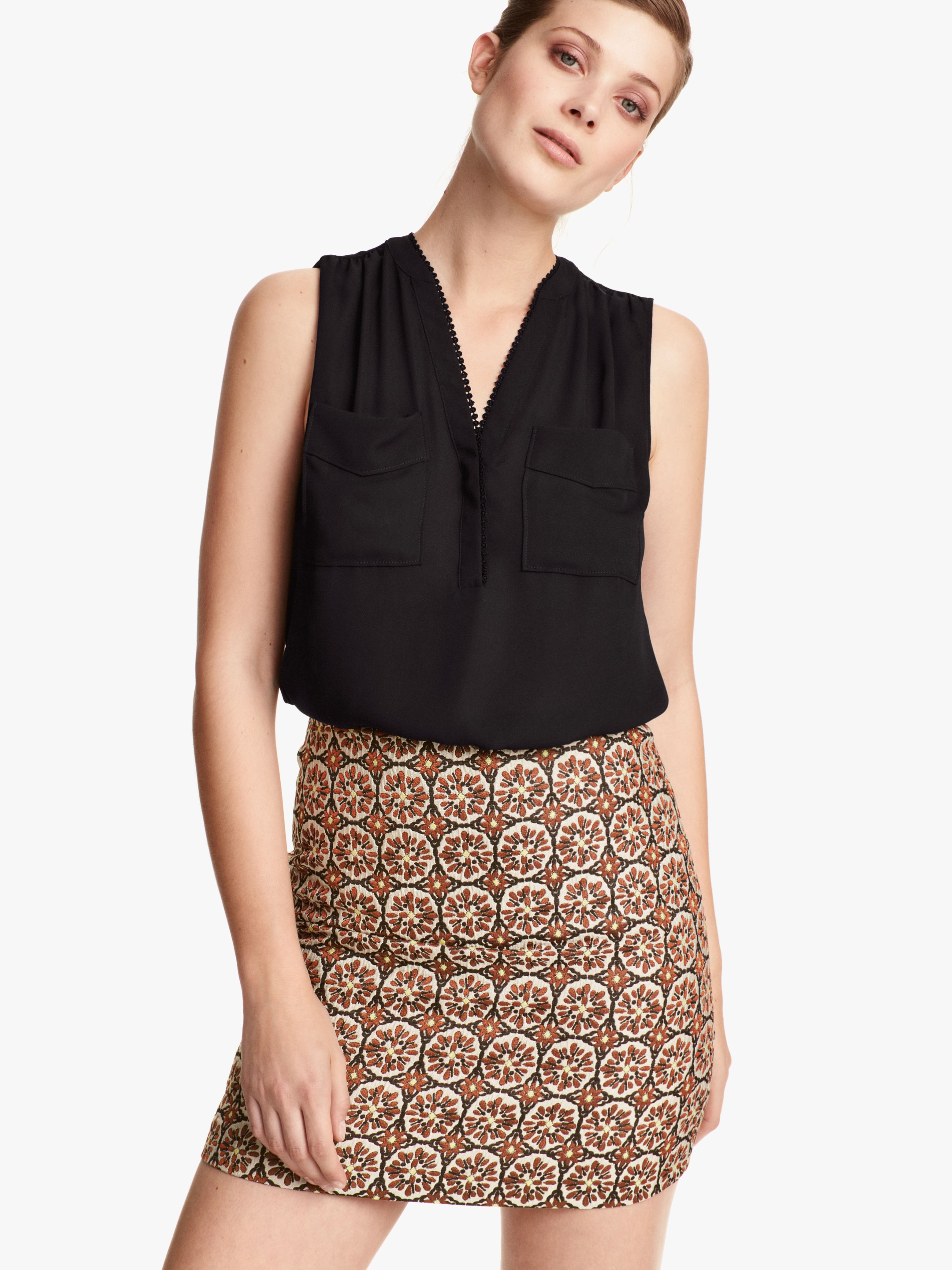 

Юбка H&M XAZ173108IHII  Светло-бежевая с разноцветным, Юбка H&M XAZ173108IHII 34 Светло-бежевая с разноцветным