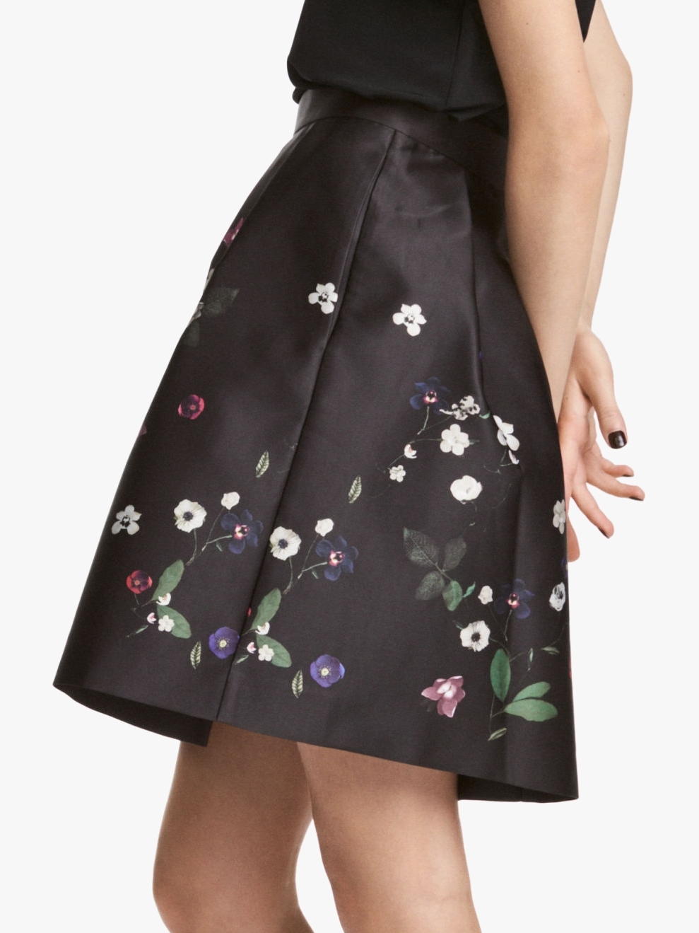 

Юбка H&M XAZ062118DAXJ  Черная, Юбка H&M XAZ062118DAXJ 40 Черная