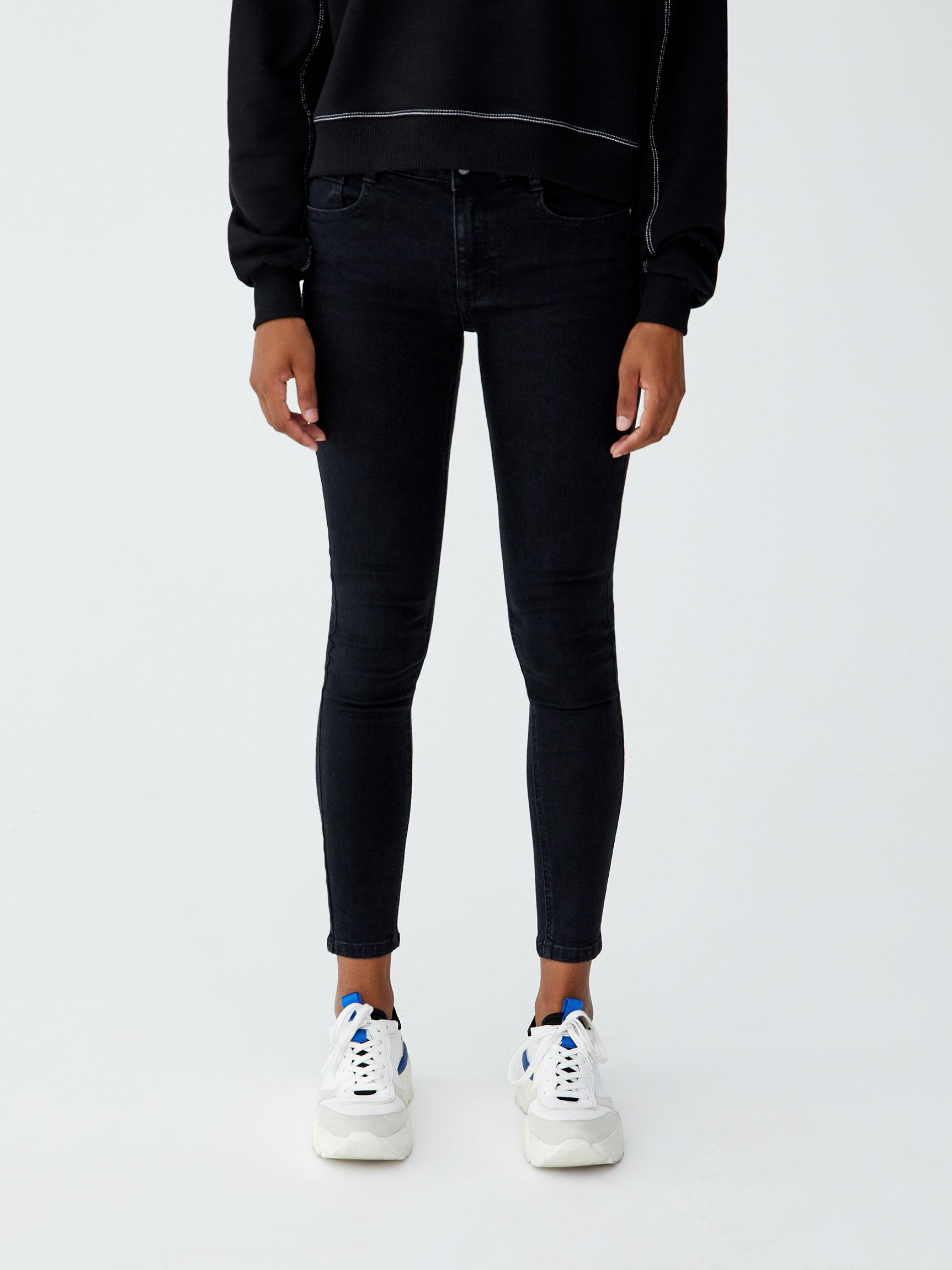 

Брюки Pull & Bear XAZ220064OXRI 32 Светло-черные