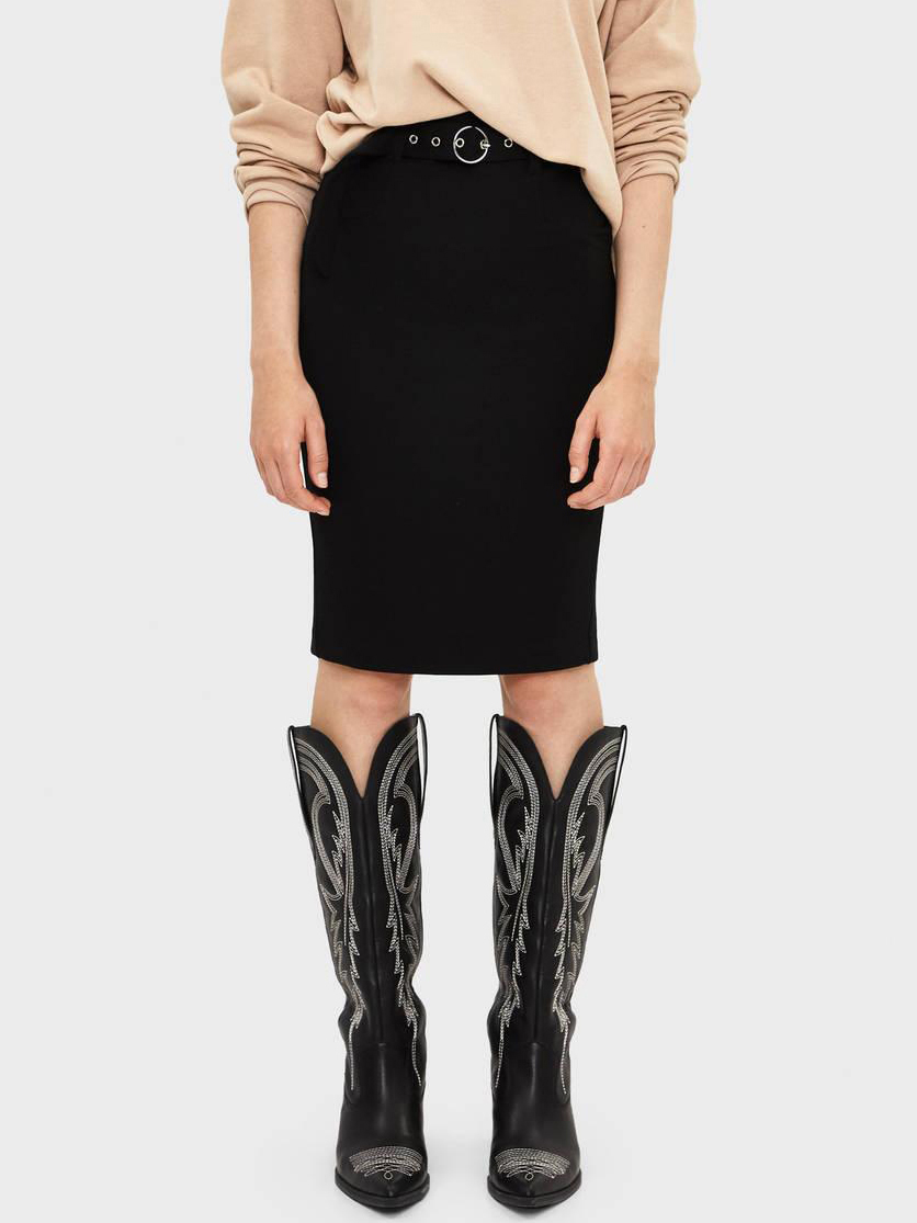 

Юбка Bershka XAZ219008WDDA  Черная, Юбка Bershka XAZ219008WDDA XS Черная