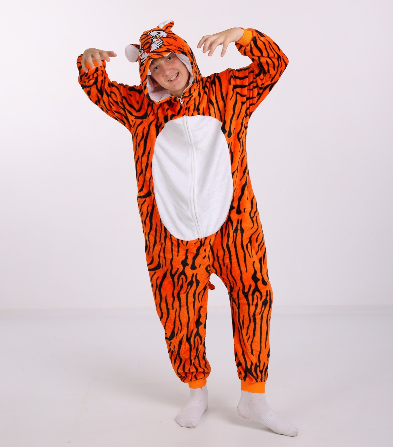 

Пижама Кигуруми Слип Для Мальчиков Kigurumi Новогодний Костюм Тирг Оранжевый 145-155 см. (2024/2)