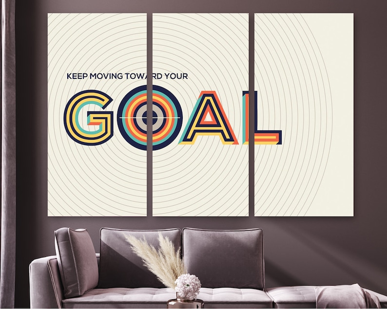 

Модульная картина на холсте из трех частей Мотиватор Продолжай стремиться к своей цели 78x48 см