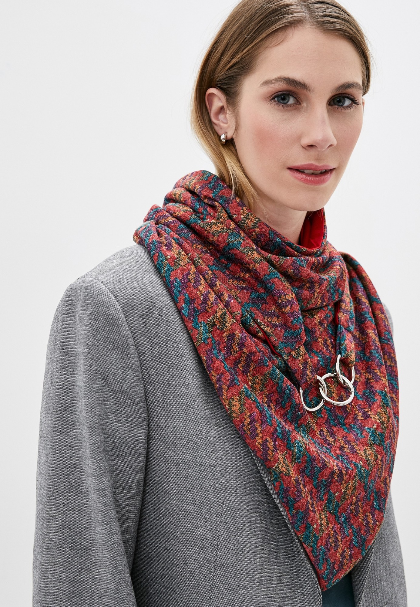 

Шарф "Эдинбург" большой трендовый от MyScarf теплый красно-черный женский с кольцами